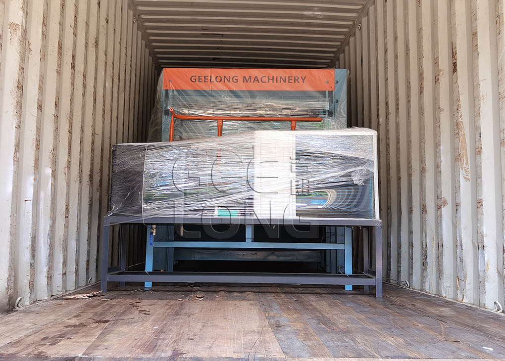 China GEELONG máquina de junção de dedo folheado contínuo exportando