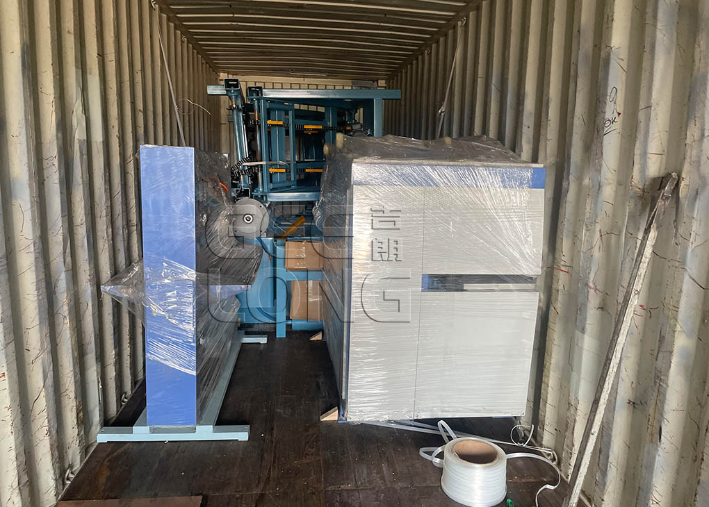 Geelong exportou a linha de máquina de descascar folheado de 5 pés, retificadora de borda de folheado e máquina de junção de lenço de folheado