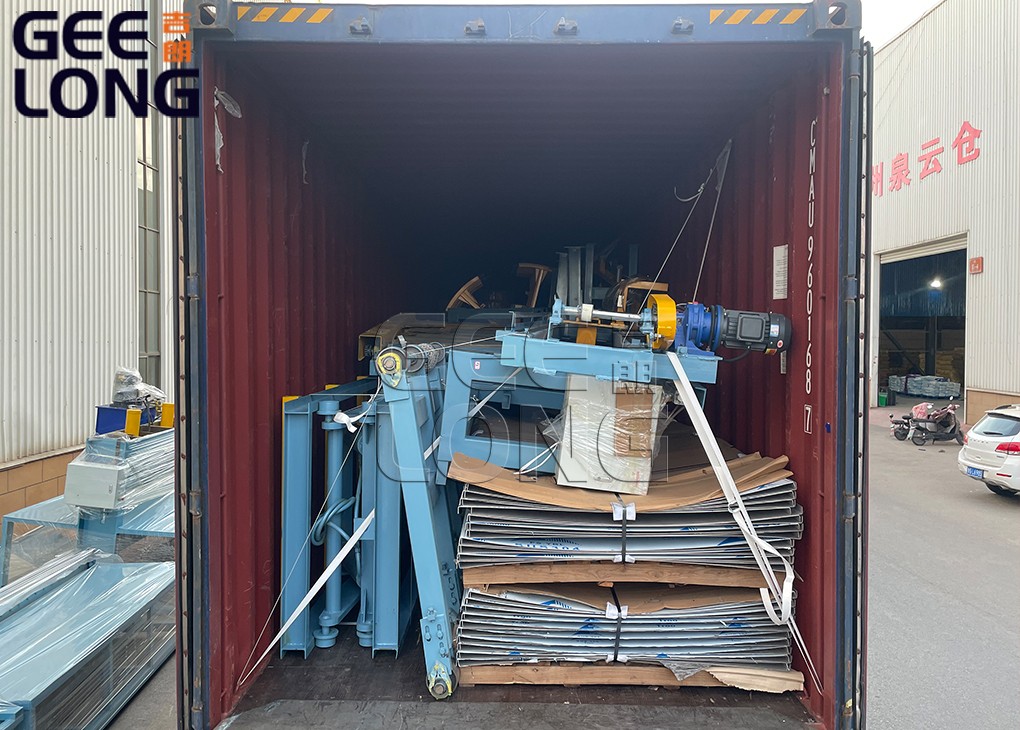 China geelong exportou todo o conjunto de máquinas para madeira compensada