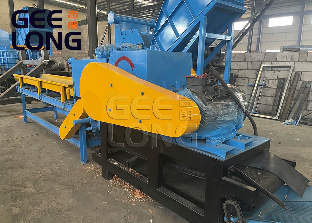 China Geelong 1-2T por hora pequena capacidade máquina de cavacos de madeira