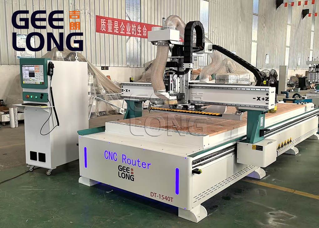 China CNC router.jpg